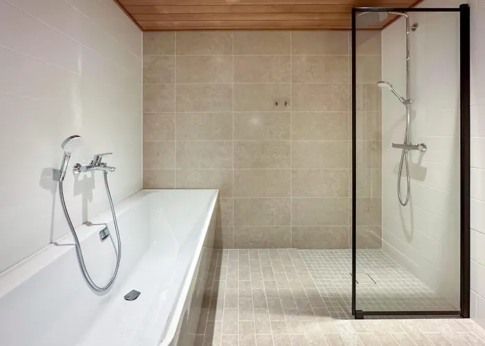 Westwind In Kuningatarranta * Hanko